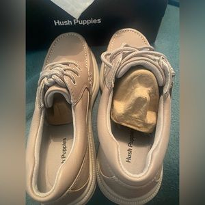 Men’s new Hushpuppy shoes size 9